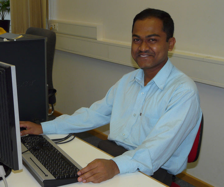 File:Suhas101122.jpg